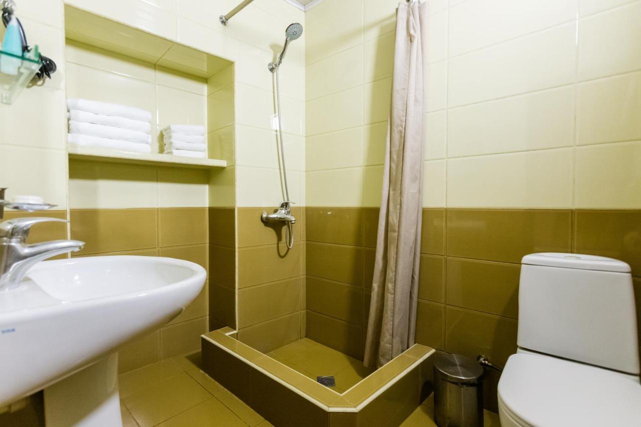 Rustaveli Two Bedroom Apartment With 5 Star Location 트빌리시 외부 사진